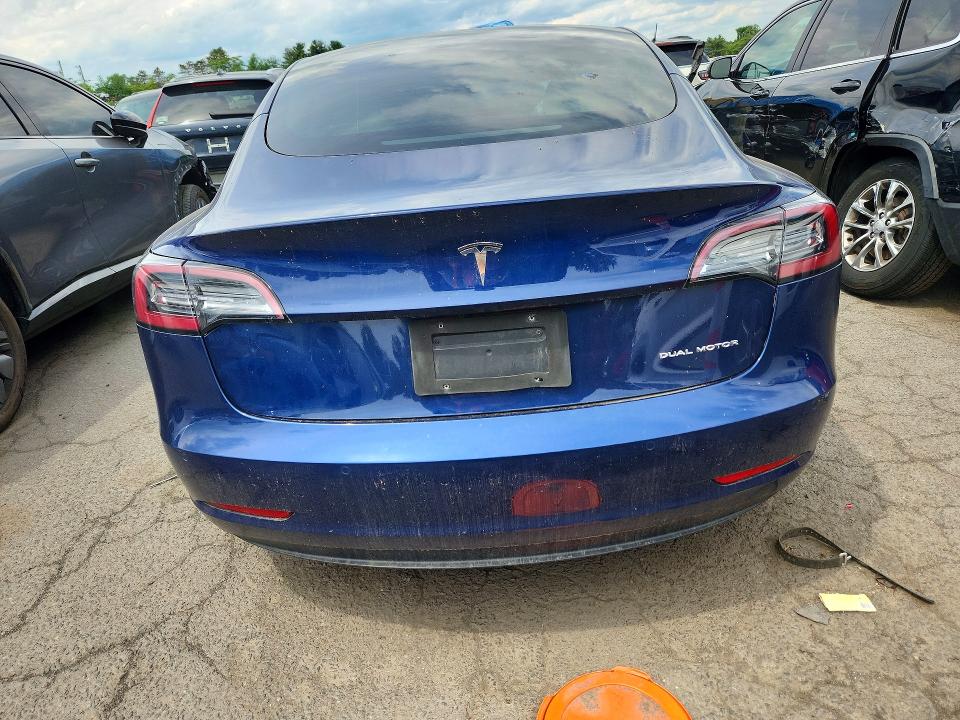Продажа на аукционе авто 2021 Tesla Model 3, vin: 5YJ3E1EB5MF981335, номер лота: 57443246