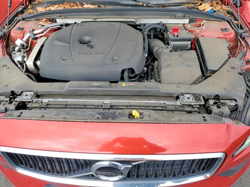 Продаж на аукціоні авто 2019 Volvo V60, vin: YV1102EK1K2337837, номер лоту: 55584926