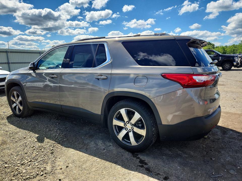 57003006 :رقم المزاد ، 1GNEVHKW2JJ271006 vin ، 2018 Chevrolet Traverse مزاد بيع