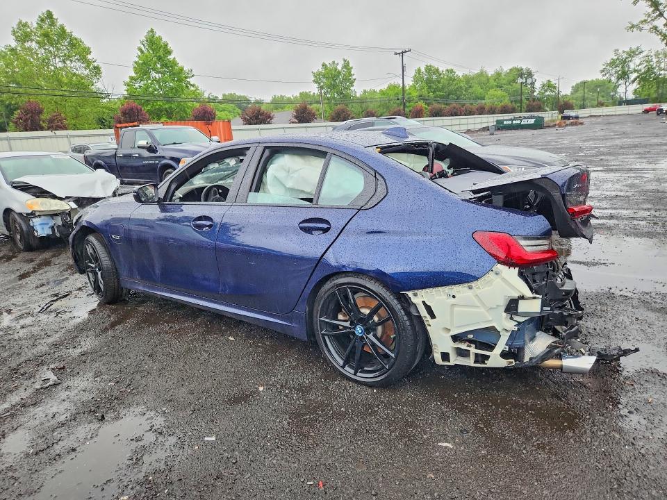 2022 Bmw 330xe მანქანა იყიდება აუქციონზე, vin: WBA5P9C04NFM09489, აუქციონის ნომერი: 57316046