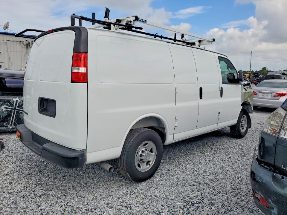 55696596 :رقم المزاد ، 1GCWGAFP3S1149984 vin ، 2025 Chevrolet Express 2500 مزاد بيع
