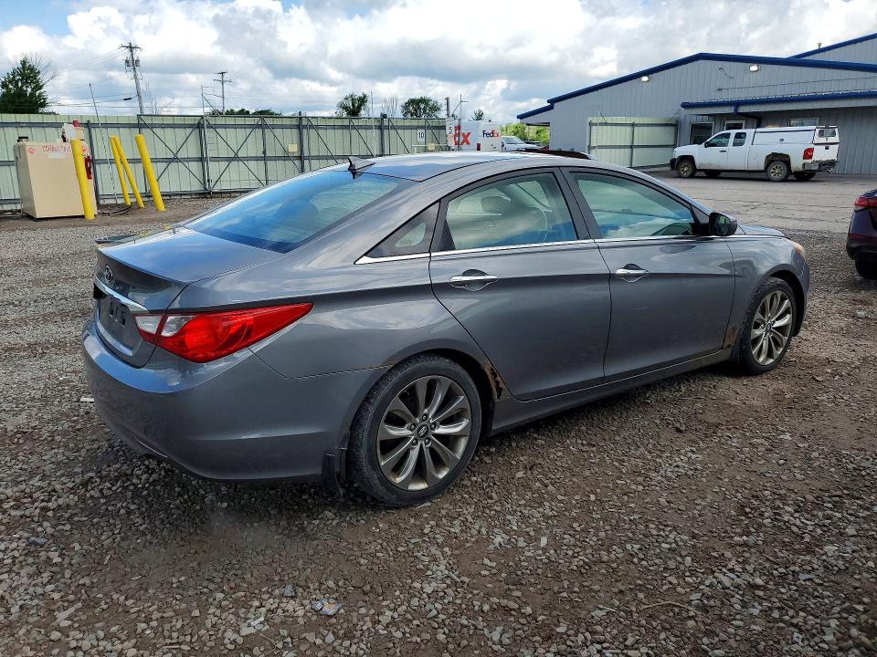 58887616 :رقم المزاد ، 5NPEC4AC3CH386188 vin ، 2012 Hyundai Sonata مزاد بيع