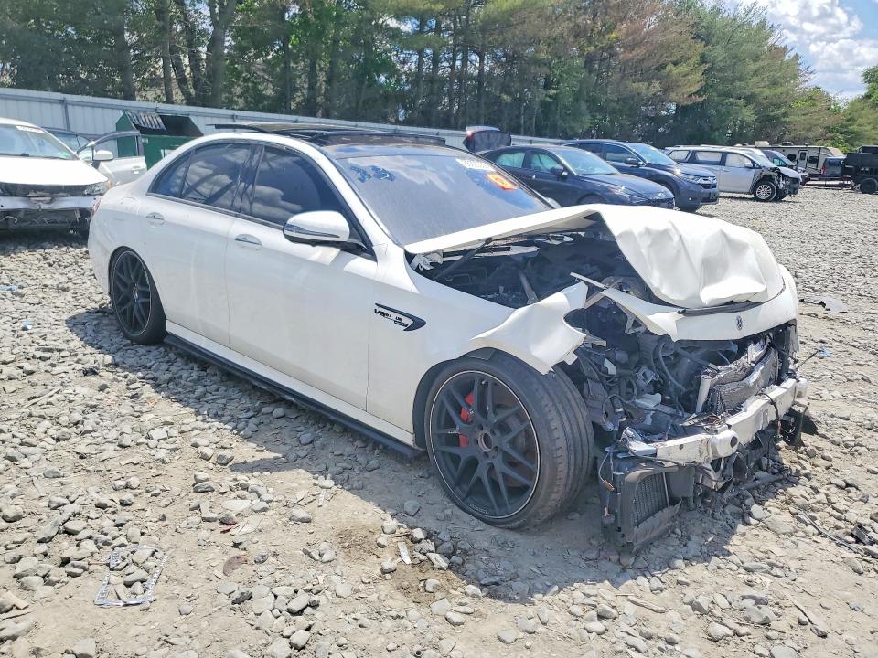 55223556 :رقم المزاد ، WDDZF8KB4KA529831 vin ، 2019 Mercedes-benz E مزاد بيع