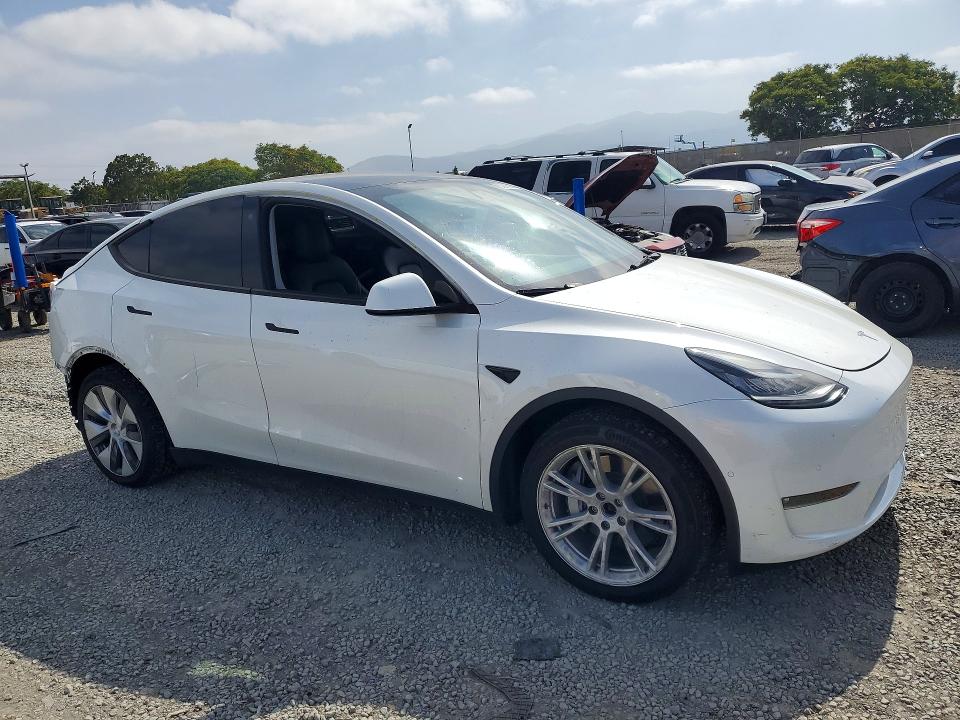 2022 Tesla Model Y მანქანა იყიდება აუქციონზე, vin: 7SAYGDEE5NF385397, აუქციონის ნომერი: 55215806