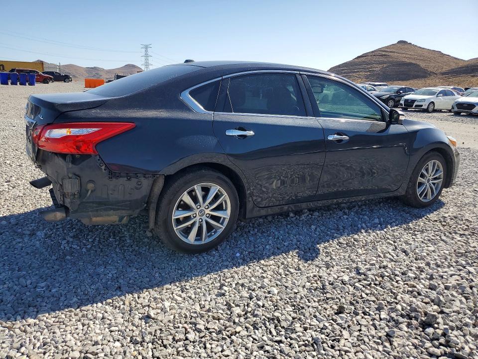 Продажа на аукционе авто 2017 Nissan Altima, vin: 1N4AL3AP1HC116378, номер лота: 59207086