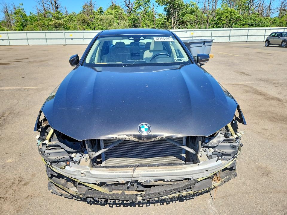 2016 Bmw 750 მანქანა იყიდება აუქციონზე, vin: WBA7F2C53GG420172, აუქციონის ნომერი: 57765106