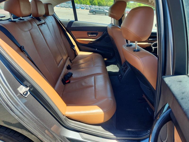 2015 Bmw 328 მანქანა იყიდება აუქციონზე, vin: WBA3B5G55FNS19356, აუქციონის ნომერი: 55594706