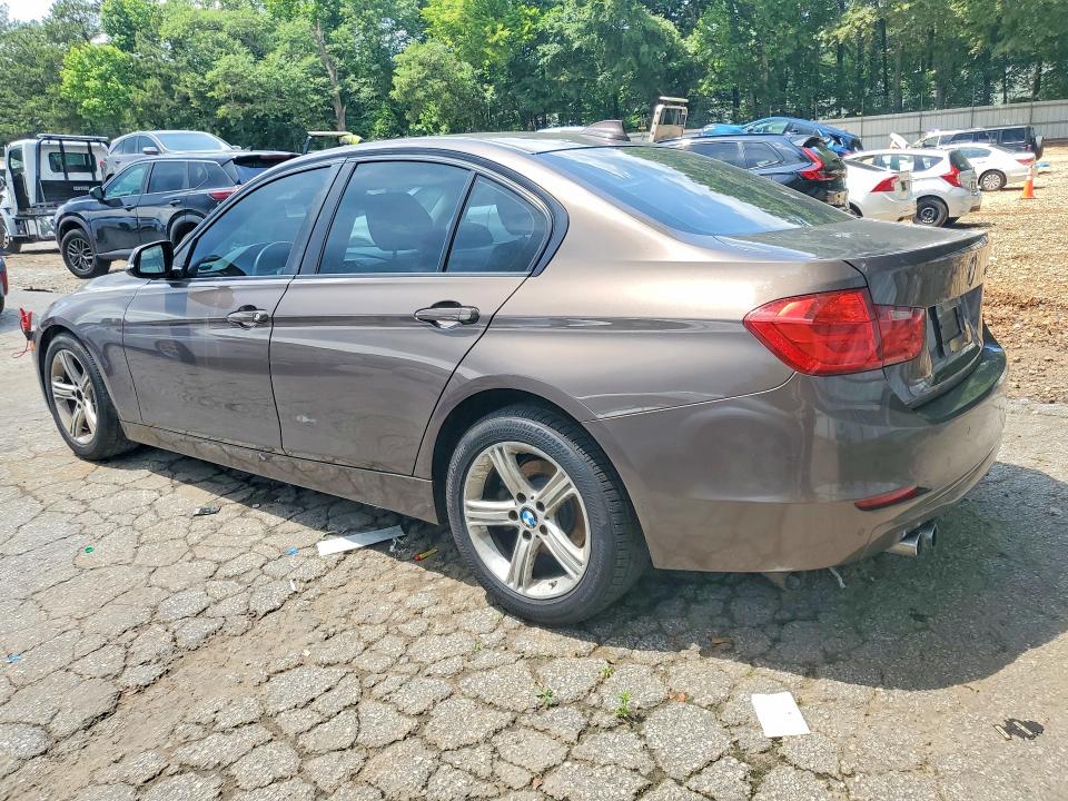 2014 Bmw 328 მანქანა იყიდება აუქციონზე, vin: WBA3A5G57ENP32996, აუქციონის ნომერი: 55347726