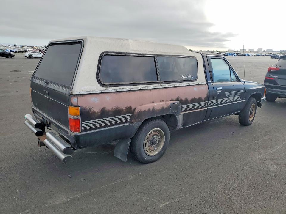 Продажа на аукционе авто 1987 Toyota Pickup, vin: JT4RN55D7H0242751, номер лота: 58427176
