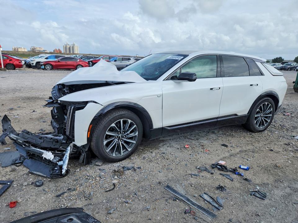 55444946 :رقم المزاد ، 1GYKPVRK9RZ113213 vin ، 2024 Cadillac Lyriq مزاد بيع
