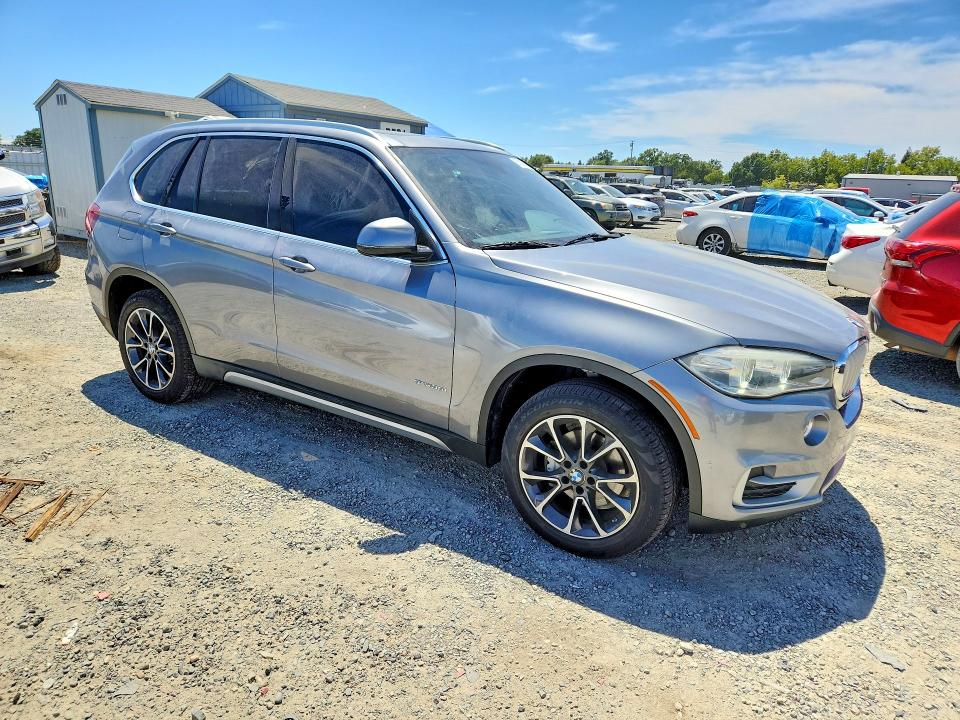 Продажа на аукционе авто 2017 Bmw X5, vin: 5UXKR2C30H0U22621, номер лота: 85633365