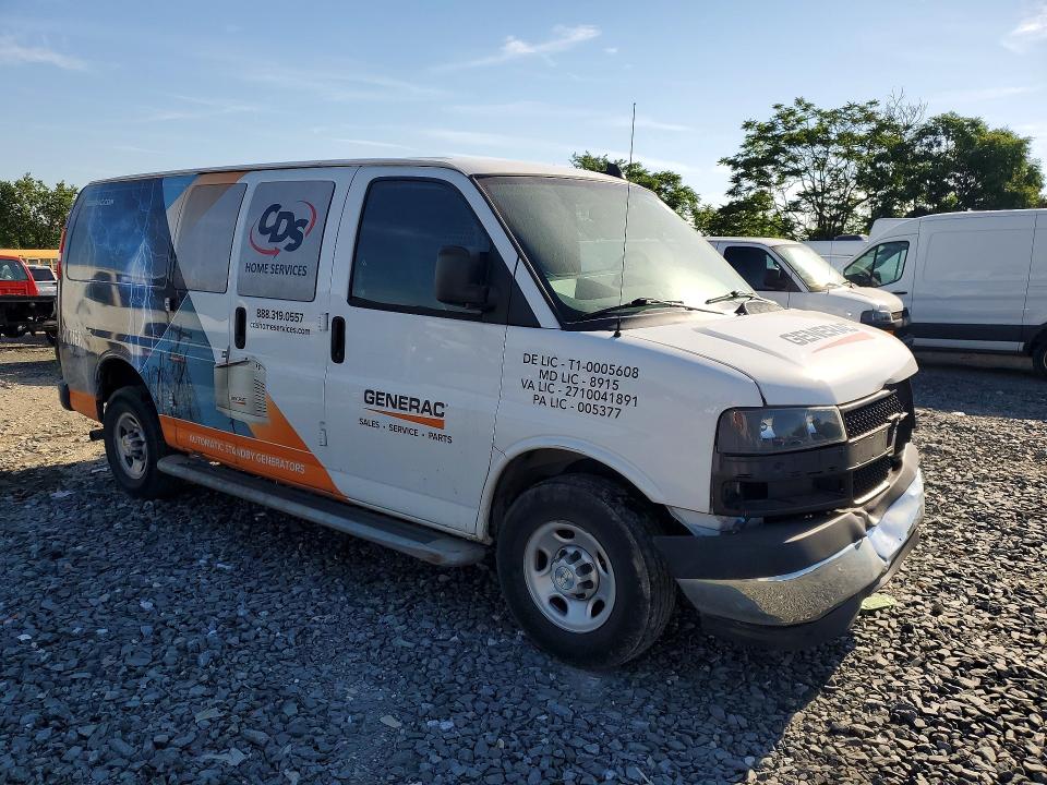 55022196 :رقم المزاد ، 1GCWGAFP4M1229779 vin ، 2021 Chevrolet Express G2500 مزاد بيع