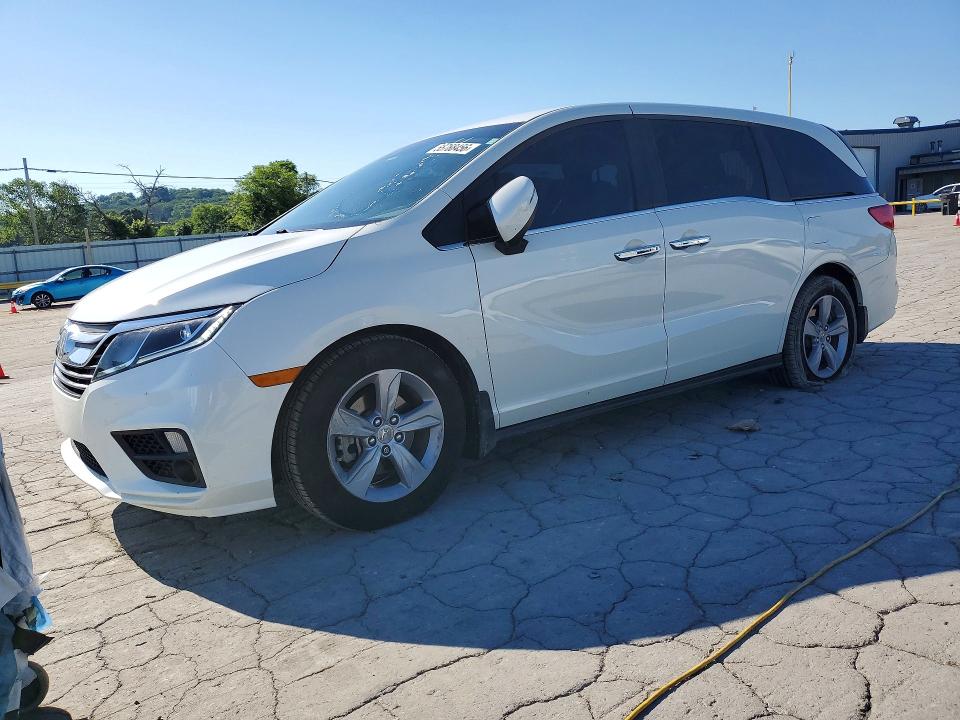 55768456 :رقم المزاد ، 5FNRL6H57JB101606 vin ، 2018 Honda Odyssey مزاد بيع