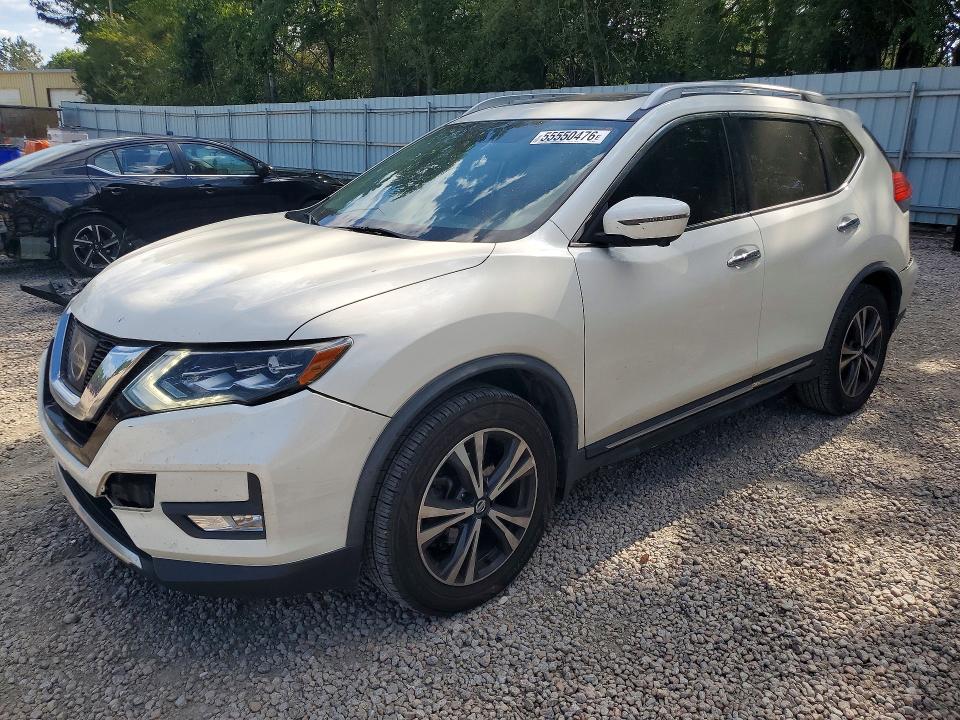 Auction sale of the 2017 Nissan Rogue, vin: JN8AT2MT5HW404274, lot number: 55550476