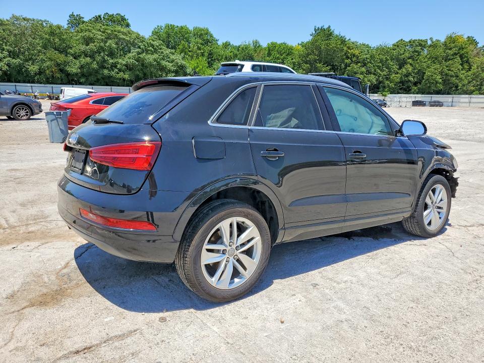 57850806 :رقم المزاد ، WA1BFCFS8GR003326 vin ، 2016 Audi Q3 مزاد بيع