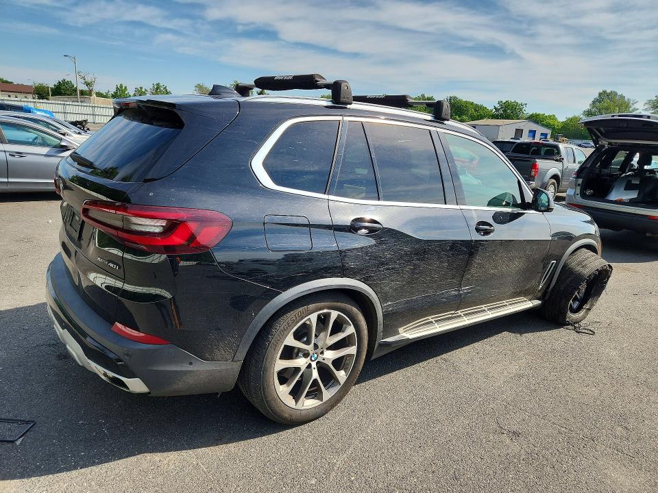 58749076 :رقم المزاد ، 5UXCR6C03M9E57406 vin ، 2021 Bmw X5 مزاد بيع