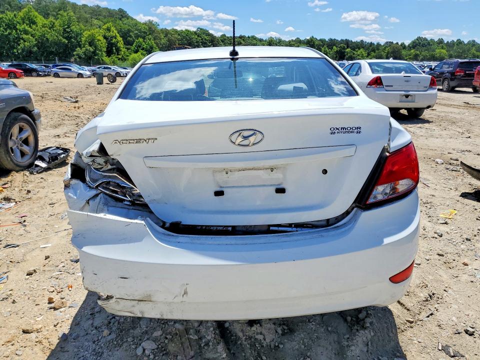 57313156 :رقم المزاد ، KMHCT4AE0HU334003 vin ، 2017 Hyundai Accent مزاد بيع