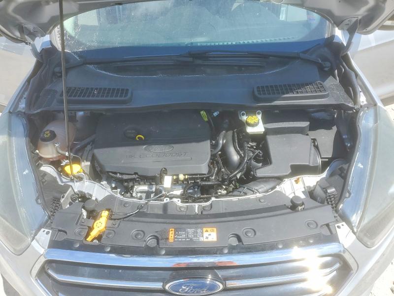 2017 Ford Escape მანქანა იყიდება აუქციონზე, vin: 1FMCU0JD0HUD72389, აუქციონის ნომერი: 56892346