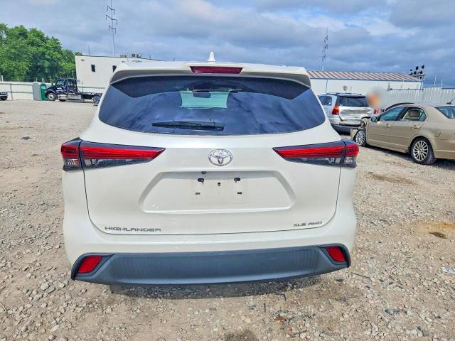 Продажа на аукционе авто 2020 Toyota Highlander, vin: 5TDGZRBH0LS022545, номер лота: 56413326