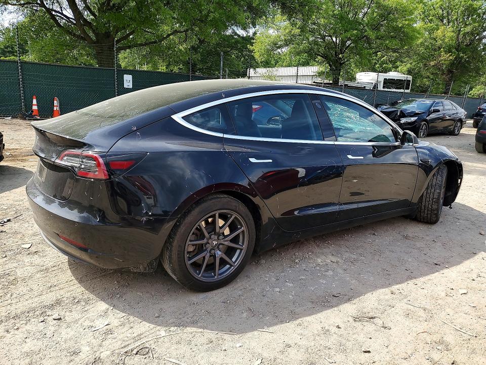 Продажа на аукционе авто 2018 Tesla Model 3, vin: 5YJ3E1EA1JF089134, номер лота: 55428356