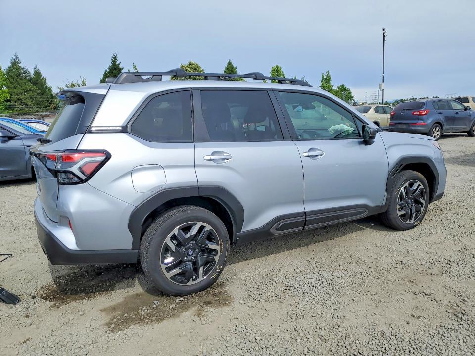 58329736 :رقم المزاد ، JF2SLDRCXSH511385 vin ، 2025 Subaru Forester مزاد بيع