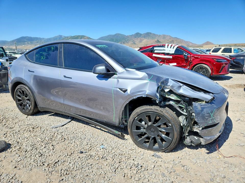 55634126 :رقم المزاد ، 7SAYGDED7RA335305 vin ، 2024 Tesla Model Y مزاد بيع