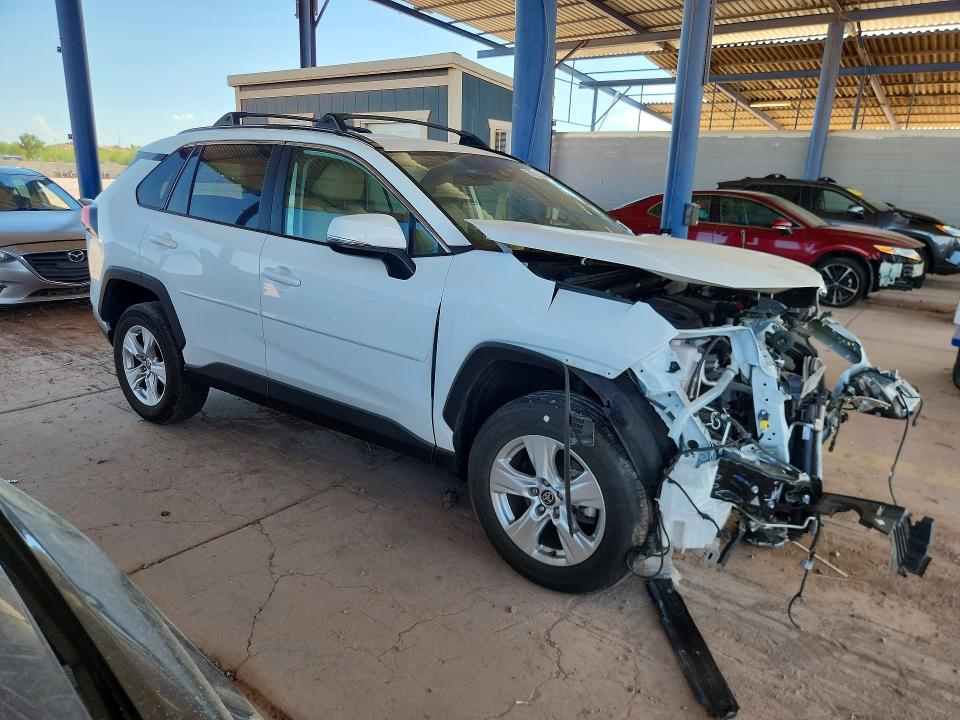 2021 Toyota Rav4 მანქანა იყიდება აუქციონზე, vin: 2T3W1RFV1MW159660, აუქციონის ნომერი: 57756526