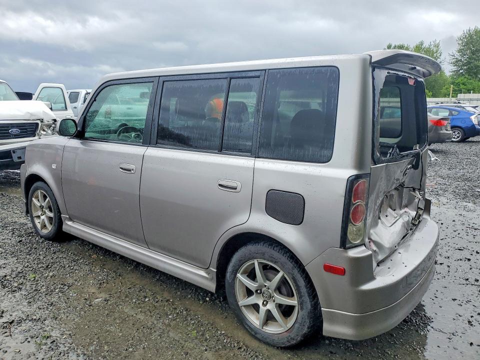 56641056 :رقم المزاد ، JTLKT324464105891 vin ، 2006 Toyota Scion مزاد بيع
