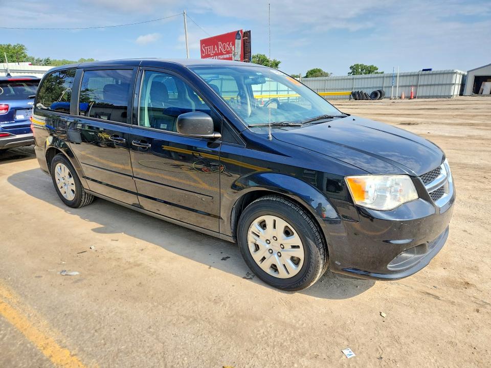 55780586 :رقم المزاد ، 2C4RDGBG8GR100717 vin ، 2016 Dodge Grand Caravan مزاد بيع
