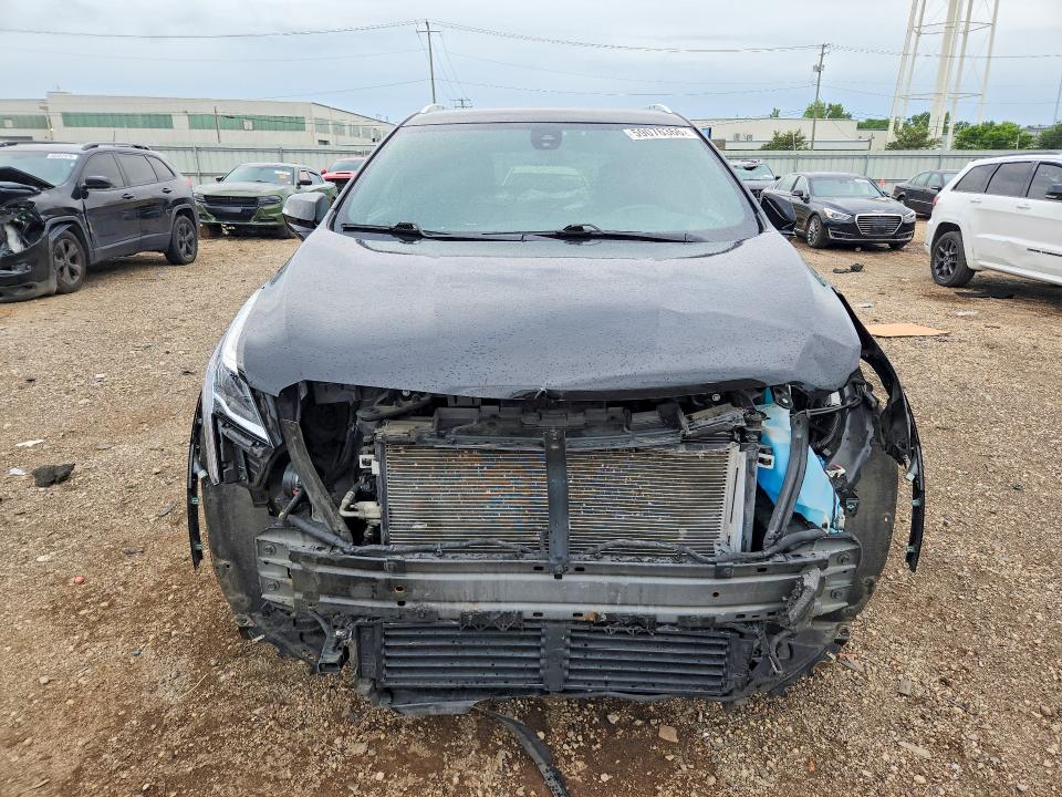 59076366 :رقم المزاد ، 1GYKNBR45LZ235824 vin ، 2020 Cadillac Xt5 مزاد بيع
