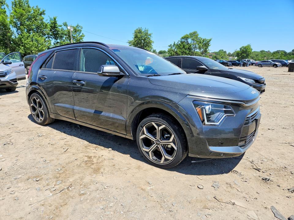 55611616 :رقم المزاد ، KNDCR3LE8P5042215 vin ، 2023 Kia Niro مزاد بيع