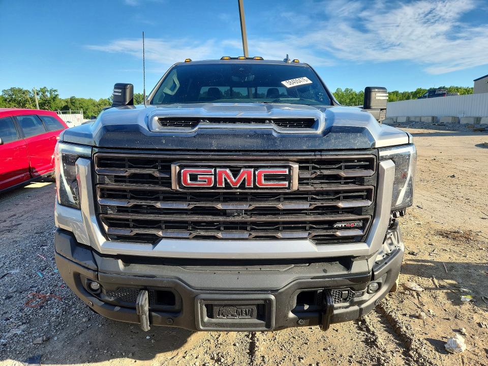 58406476 :رقم المزاد ، 1GT4UZEY7SF367972 vin ، 2025 Gmc Sierra مزاد بيع
