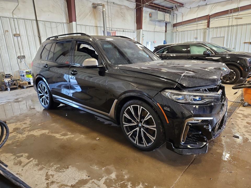 58615926 :رقم المزاد ، 5UXCX6C01L9B33388 vin ، 2020 Bmw X7 مزاد بيع