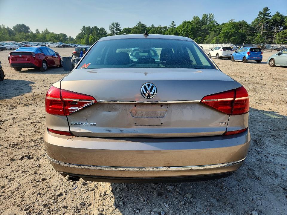2016 Volkswagen Passat მანქანა იყიდება აუქციონზე, vin: 1VWBT7A38GC015661, აუქციონის ნომერი: 97682705