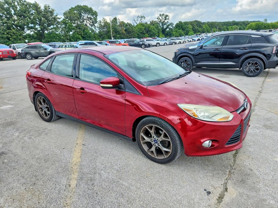 2014 Ford Focus მანქანა იყიდება აუქციონზე, vin: 1FADP3F28EL136069, აუქციონის ნომერი: 54117426