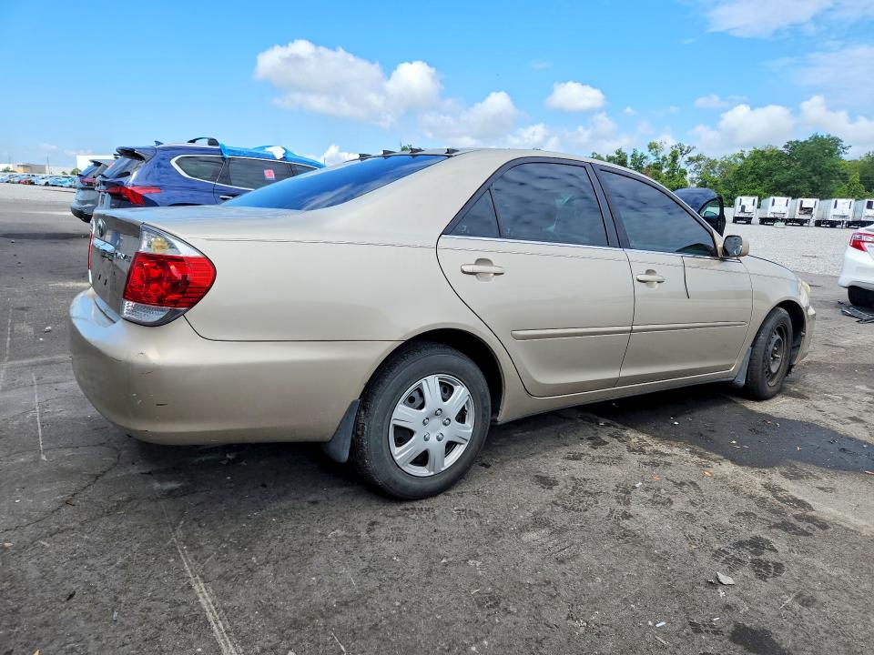 57298836 :رقم المزاد ، 4T1BE32K16U150223 vin ، 2006 Toyota Camry مزاد بيع