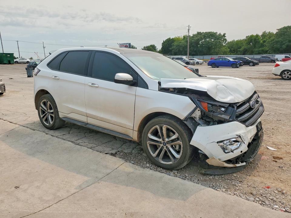 58513886 :رقم المزاد ، 2FMPK4AP1JBB58595 vin ، 2018 Ford Edge مزاد بيع