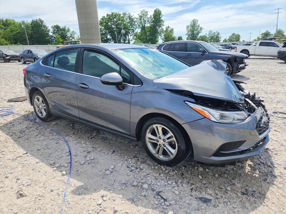 2018 Chevrolet Cruze მანქანა იყიდება აუქციონზე, vin: 1G1BE5SM8J7135655, აუქციონის ნომერი: 54613096