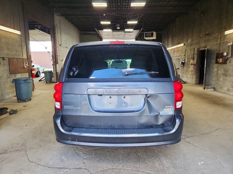2017 Dodge Grand Caravan მანქანა იყიდება აუქციონზე, vin: 2C4RDGCG9HR860705, აუქციონის ნომერი: 57325206