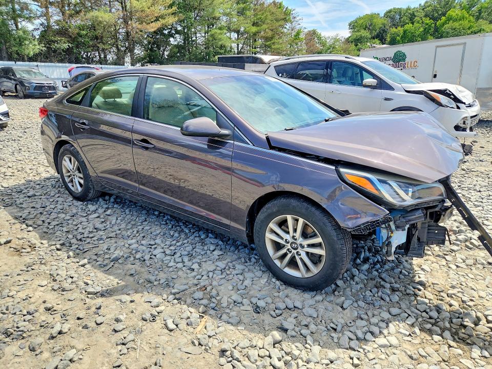 2017 Hyundai Sonata მანქანა იყიდება აუქციონზე, vin: 5NPE24AA9HH447472, აუქციონის ნომერი: 56659366