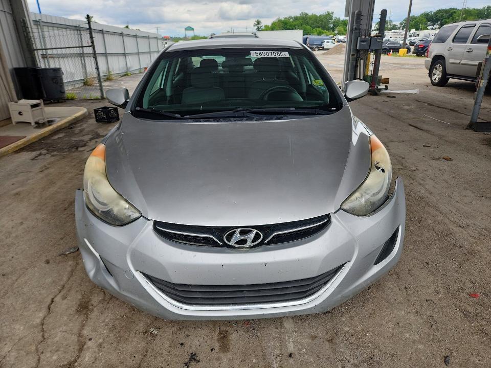 58007086 :رقم المزاد ، 5NPDH4AE0DH377206 vin ، 2013 Hyundai Elantra مزاد بيع