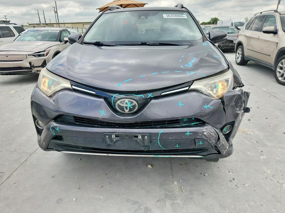 56358066 :رقم المزاد ، JTMWFREV7HJ123088 vin ، 2017 Toyota Rav4 مزاد بيع