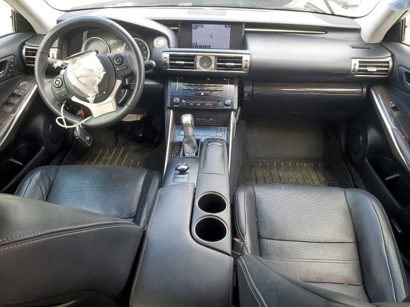 2014 Lexus Is მანქანა იყიდება აუქციონზე, vin: JTHCF1D25E5002087, აუქციონის ნომერი: 57758336