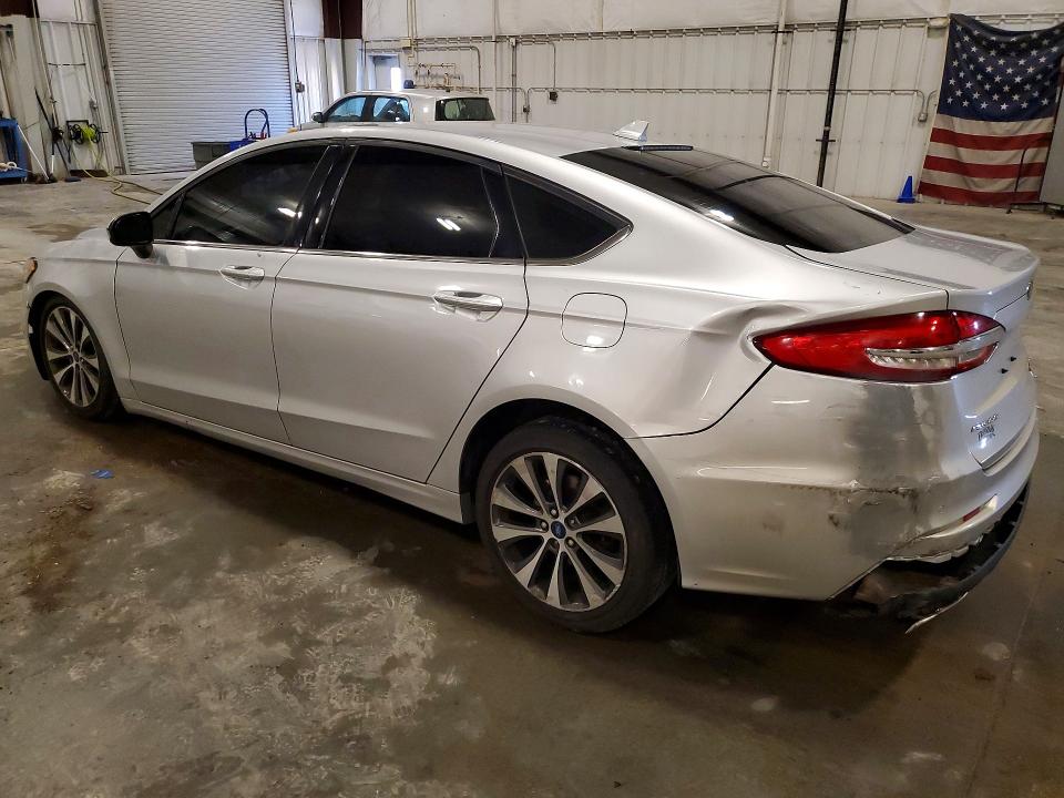 56876666 :رقم المزاد ، 3FA6P0T98KR254029 vin ، 2019 Ford Fusion مزاد بيع