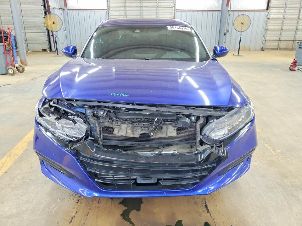 Продаж на аукціоні авто 2018 Honda Accord, vin: 1HGCV1F31JA125737, номер лоту: 59134916