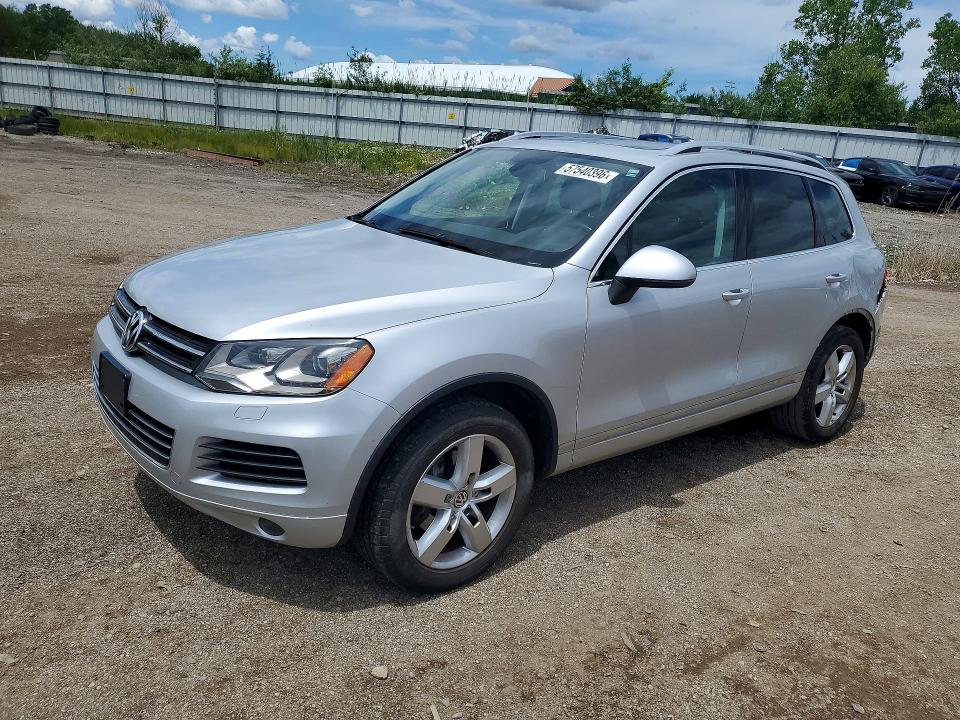 57540396 :رقم المزاد ، WVGEF9BP0DD013795 vin ، 2013 Volkswagen Touareg مزاد بيع