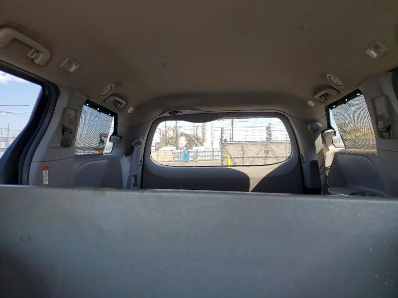 58434036 :رقم المزاد ، 5TDKZ3DC7KS998961 vin ، 2019 Toyota Sienna مزاد بيع
