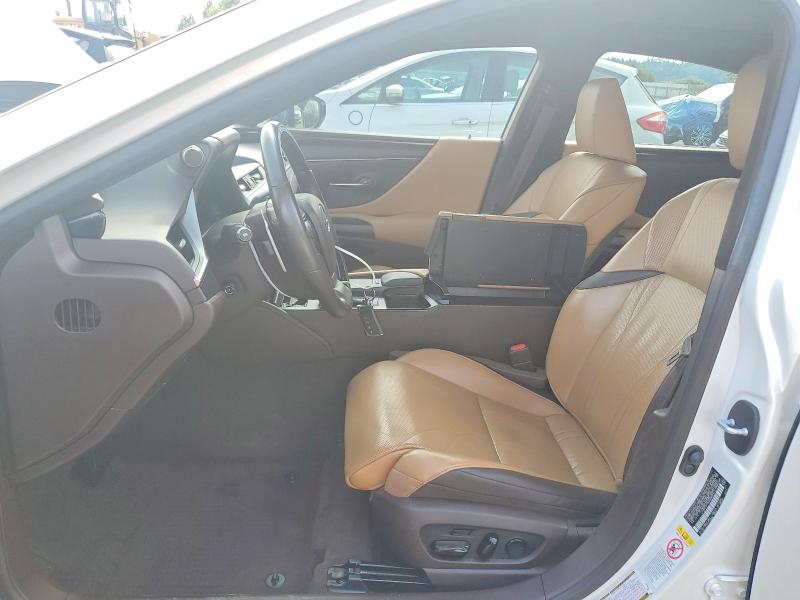 2019 Lexus Es მანქანა იყიდება აუქციონზე, vin: JTHBZ1B14K2004374, აუქციონის ნომერი: 57415696