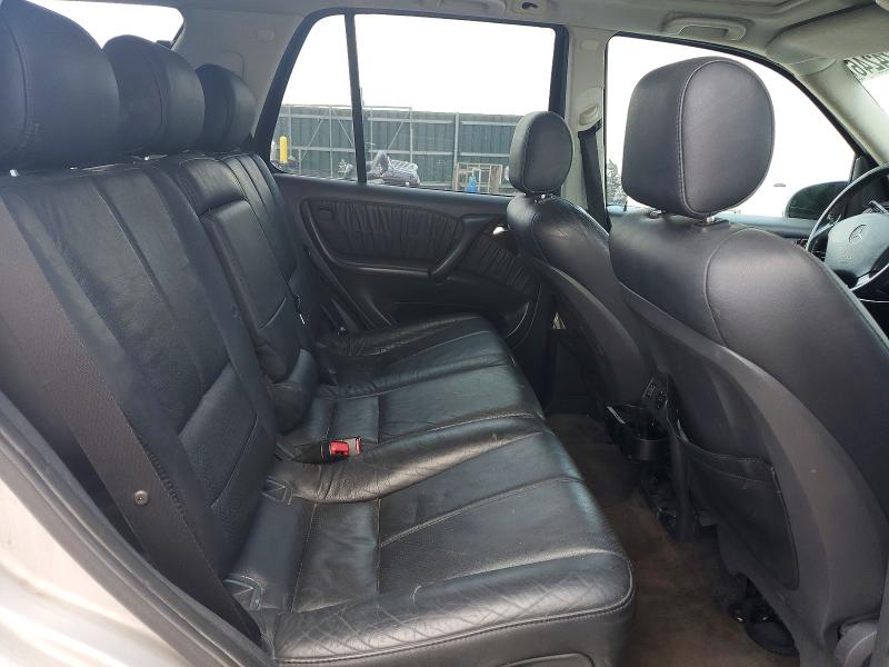58824246 :رقم المزاد ، 4JGAB54E32A324540 vin ، 2002 Mercedes-benz Ml مزاد بيع