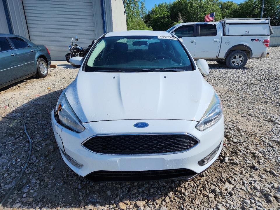 57521126 :رقم المزاد ، 1FADP3F2XGL267409 vin ، 2016 Ford Focus مزاد بيع